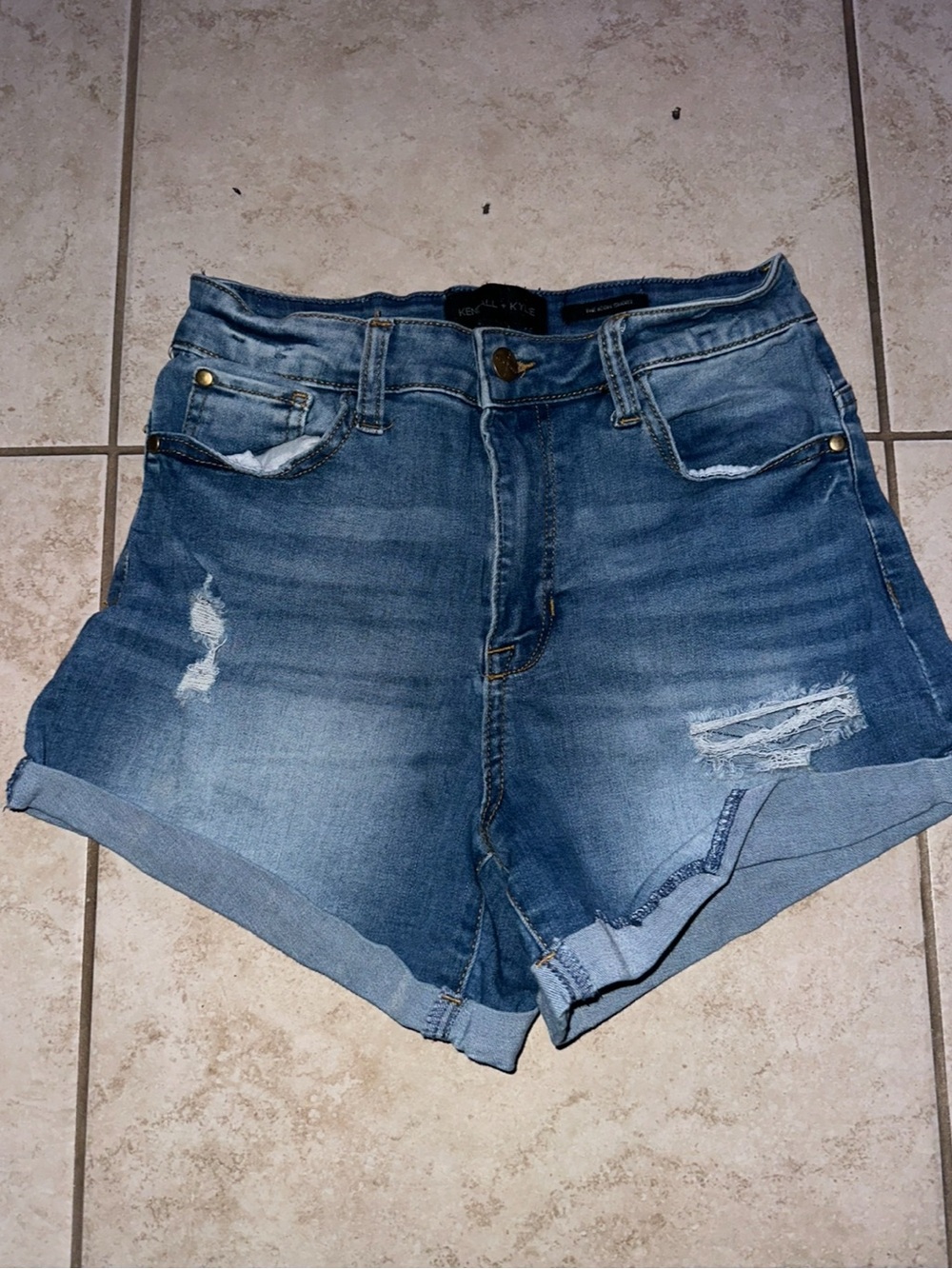 Kendall + Kylie The Icon Short Distressed Denim Shorts Size 7/28 Medium Wash